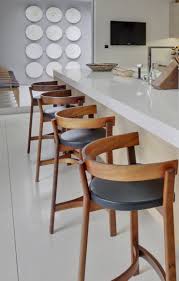 Available in a variety of different styles and colours, don't miss out. How To Choose A Bar Stool For Your Kitchen Check The Top Trends 2020 And Discover How To Choose A Bar Sto Home Bar Furniture Kitchen Stools Home Decor Kitchen