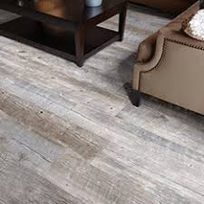 Whether it's replacing your hardwood floor, installing vinyl planks or changing your old carpet, lowe's can help with any installation project, large or small. Laminate Wood Flooring Lowes Laminate Flooring