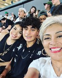 Veronica Brennan (@queen_brennan) • Instagram photos and videos