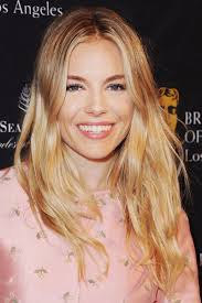 41 layered hairstyles that take you through the decades. 41 Trendy Layered Hairstyles For 2018 Our Favorite Celebrity Layered Haircuts