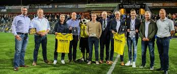 Diese seite bietet informationen zu dem stadion, in dem die angewählte mannschaft ihre heimspiele. Schwane Sind Partnerclub Des Vvv Venlo Sv Schwarz Weiss Schwanenberg 1931 E V