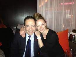 Elle est la fille de bernard cassez et de charlotte crepin3,4. 2013 Une Grande Annee Pour Mes Combats Le Mariage Pour Tous Et La Liberation De Florence Cassez A Voir