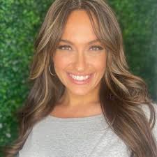 Roxxanne Newman, PhD student, (@roxxanne_newman)