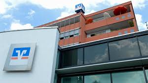 Jeder mensch hat etwas, das ihn antreibt. Burgau Dillingen Vr Bank Donau Mindel Bekommt Einen Neuen Chef Gunzburger Zeitung