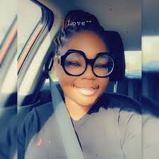 Wig found at the trail ride grounds 🤣🤣🤣🤣 Not wet and wavy 😩🤦🏾‍♀️