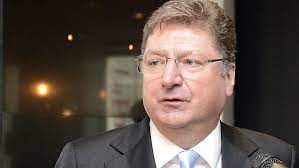 Parragh bianka, a jegybank monetáris tanácsának a tagja, a kormánybarát kamarai tótumfaktum, parragh lászló felesége. Parragh Magyarorszagnak A Tersegben Most Mar Romania A Fo Vetelytarsa Napi Hu