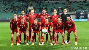 Ez a 12 csapatos tákolmány élheti világát se. Siger Es Botka Is Jatszott Gyozott A Magyar Valogatott Fradi Hu