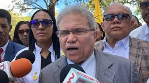 CMD: Waldo Ariel Suero defiende a médicos en todo terreno