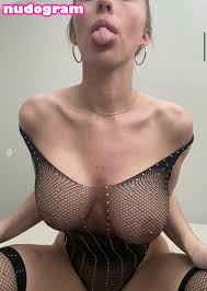 Cassandra.rose  Erica suess  erica_cassandra Гола изтичане OnlyFans  снимка 9 - Nudogram v2.1