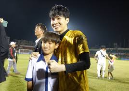 Liên bỉnh phát tiết lộ fan jack đồng loạt nhắn tin cho thành viên running man để yêu cầu điều này. Ba Xa Thanh LÆ°Æ¡ng Giup Fan Ruá»™t Chá»¥p Hinh Cung Jack Tin Tá»©c Má»›i Nháº¥t 24h Ä'á»c Bao Lao Ä'á»™ng Online Laodong Vn