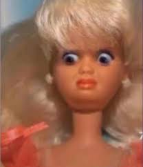 Alex at Steve 28 years later (Bongftah) : r/Minecraft