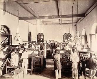 File:News composing room in The Times of India office in Bombay, November 1898.jpg - Wikimedia Commons