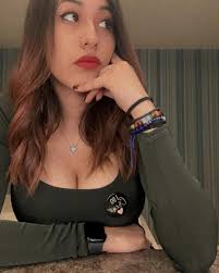 Michelle Macias's Instagram, Twitter & Facebook