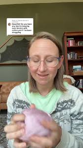 Replying to @Sabrina Becker the struggle is real with cotton. Loose grip,  make sure new stitches are