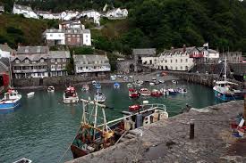 Clovelly — original name in latin clovelly name in other language clovelly state code au continent/city australia/sydney longitude 33.9125 latitude 151.25 altitude 50 population 4428 date. Clovelly Devon Guide