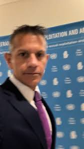 At the UN presenting our Google report: AI Works for Governments 🌍, EM  public sector potential by 2035:, 📈 Productivity +3%, 💰 GDP +4%, 🏛️  Deficits -22%, 💵 Income +2%, Keys to success:, → Compelling ...