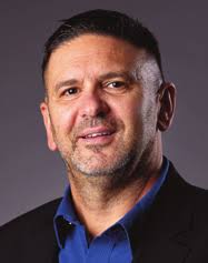 96003_BoysHockey_Q19.qxp_Layout 1