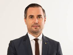 The right contact for every department