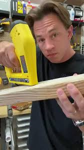 @NoContextHumans's video Tweet