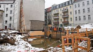 Die lage der wohnung im berliner stadtbezirk treptow/köpenick in friedrichshagen zwischen dem zentrum und strandbad friedrichshagen ist äußerst attraktiv. Einsturzgefahrdete Hauser In Berlin Kopenick 75 Menschen Konnen Noch Nicht In Ihre Wohnungen Zuruck Rbb24