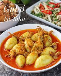 Daftar 10 resep terbaik, termasuk gulai cumi isi tahu bumbu kental, resep gulai cumi isi tahu, resep cumi isi tahu telur asam manis, resep gulai cumi isi kentang ( curry squid with potatoes stuffing recipe ), resep gulai cumi isi daun singkong, resep cumi isi bumbu lodo. Sulistio Irawan Gulai Cumi Isi Tahu Ala Dhilasina Facebook