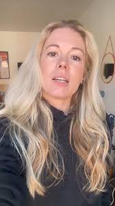 This is "𝐒𝐌𝐈𝐋𝐈𝐍𝐆" I am really happy to share this with you! Along  with 7 awesome musicians and a sweet looking symphonic theater in Aarhus,  I've recorded this song and video. I