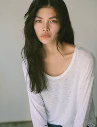 ニュアンスのあるひとになりたい model 福士リナ インタビュー retoy s web magazine 日本人モデル 女性 顔 顔