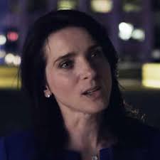 Sharon Knowles's Instagram, Twitter & Facebook