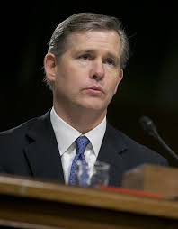 Comcast Taps Carlyle Executive as Next Finance Chief