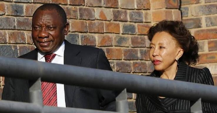 Wife of S. Africa deputy president backs him in extramarital exposé | Africanews
