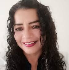 Rosana Baldoceda representante independiente Rena Ware