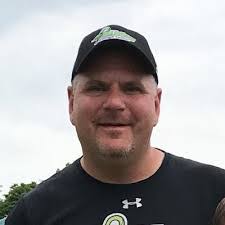 Starr Horton's Instagram, Twitter & Facebook