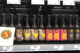 Hallo Ihr Berliner Brandenburger Seit Neuestem Konnt Ihr Euch Auch In Vielen Getranke Hoffmann Markten Mit Schoppe Brau Versorgen Beer Bottle Bottle Drinks