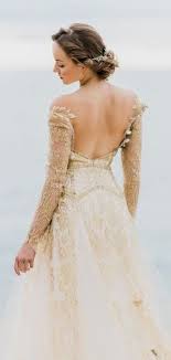 32 Whimsical And Ethereal Wedding Dresses For Fairy Tale Brides Wedding Dresses Whimsical Glamorous Wedding Gowns Fairy Wedding Dress
