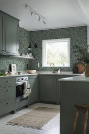 Sved Sandberg Tapetak Az Egesz Csaladnak Elsosorban A Gyermekeknek Tervezve Uj Familj Ii Kollekcio P3 In 2020 Kitchen Interior Kitchen Design Rustic Kitchen