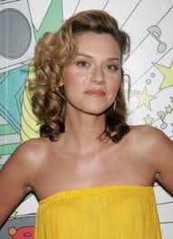 Hilarie Burton : Actress