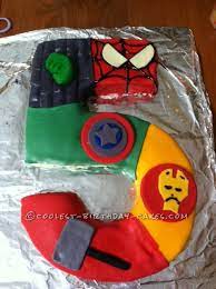 Comic book superhero party ideas free printables mint event design. Coolest 5 Shaped Superhero Cake