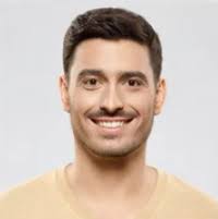 Men's Haircuts & Stylists