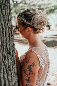 Maybe you would like to learn more about one of these? Real Bride Melli Tragt Brautkleid Tapazia Zur Hochzeit