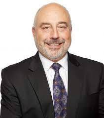 Armando Mcintyre's Instagram, Twitter & Facebook