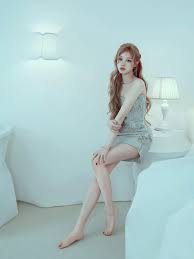 宋雨琦遇攝影師踏空跌落窿暖心攙扶獲激讚｜即時新聞｜繽FUN星網 ...