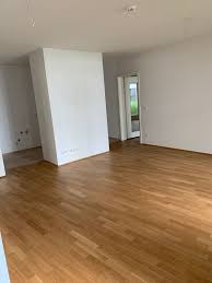 Die wohnung bietet unter anderem einen netten balkon. 4 Zimmer Wohnung Zu Vermieten Chausseestrasse 58 10115 Berlin Mitte Mitte Mapio Net