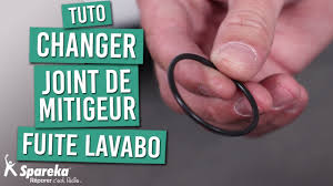 Robinet mitigeur d'évier avec douchette. Comment Changer Le Joint D Un Robinet De Lavabo Qui Fuit Youtube