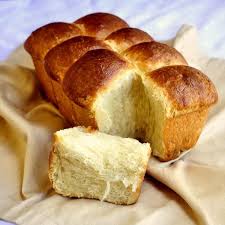 Brioche Rolls Buttery French Sweet Bread Made As Rolls Perfect For Brunch Recipe Brioche Rolls Sweet Bread Rock Recipes