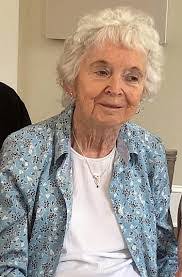 Faith Sims's Instagram, Twitter & Facebook