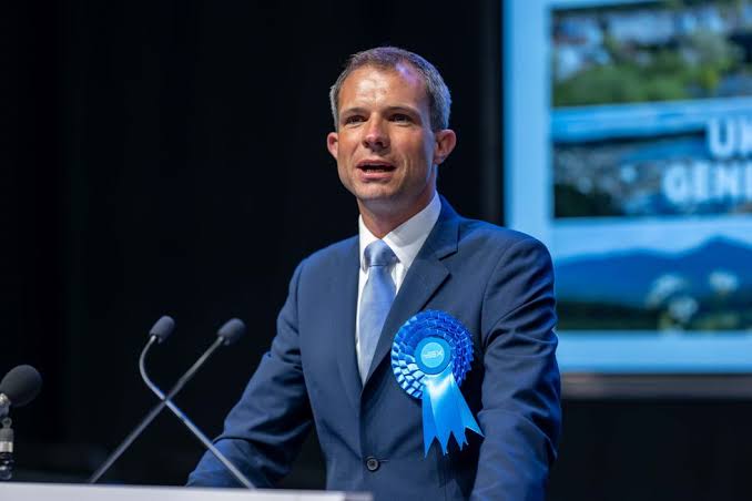 Labour told they MUST suspend 'campaign against Britain's North Sea oil and  gas'