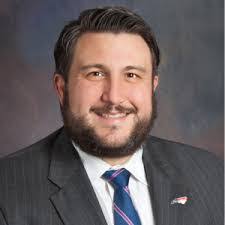 Lisa Leath's Instagram, Twitter & Facebook