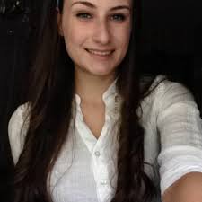 Elizabeth Gillen's Instagram, Twitter & Facebook