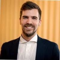 80+ perfiles de «David Paniagua»