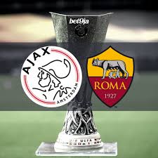 With the ball worming its way out to bryan cristante, roma's number four blasted a shot from 25 yards out, forcing ajax keeper kjell scherpen into a stretched save—and i mean stretched ; Roma Vs Ajax Europa League Quarterfinals First Leg Preview 1105 Everything Roma